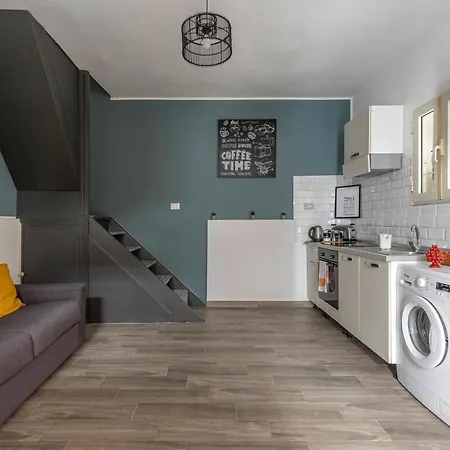 Hub Borgo San Domenico Apartment Naples Exterior photo