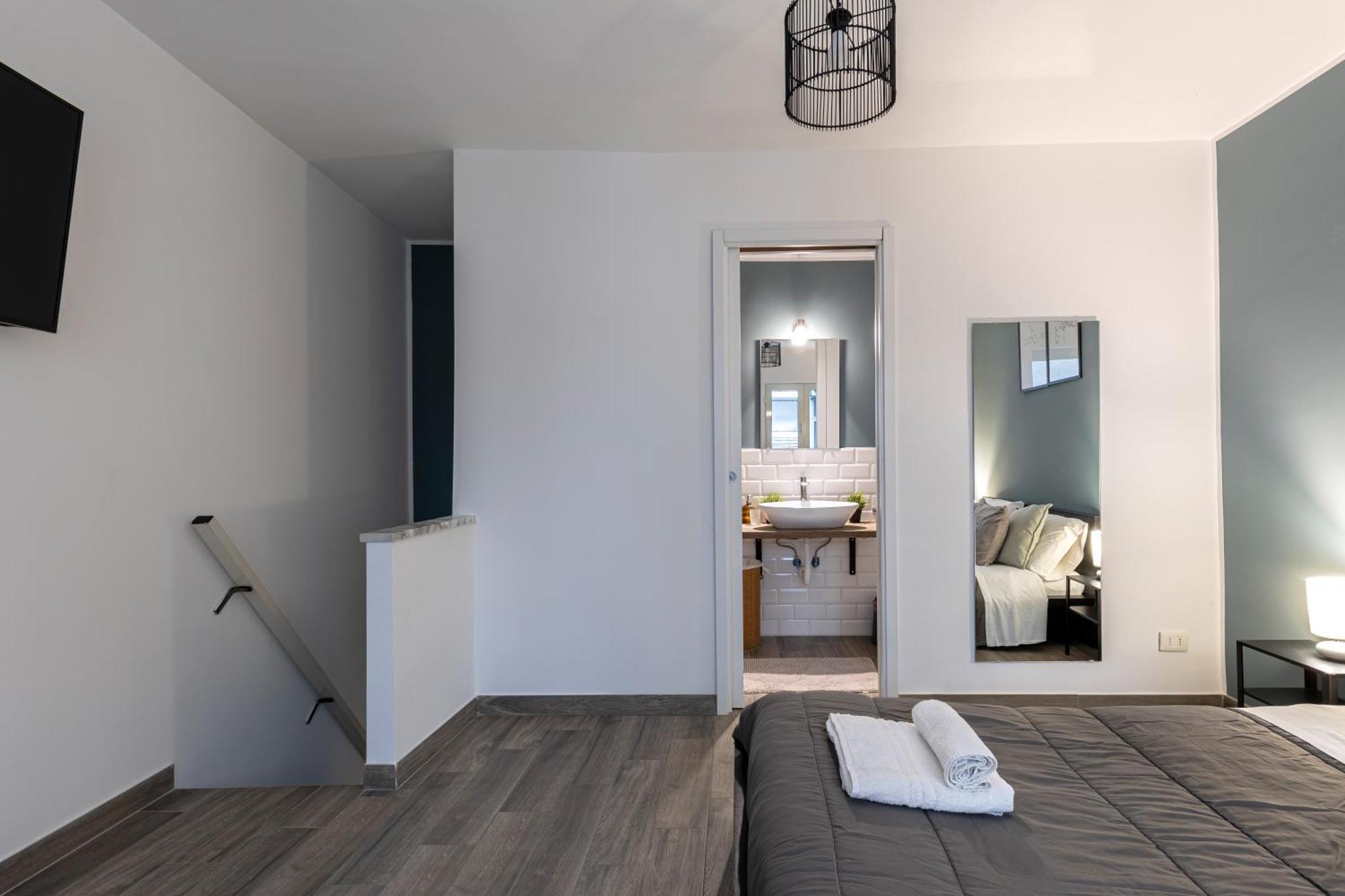 Hub Borgo San Domenico Neapel